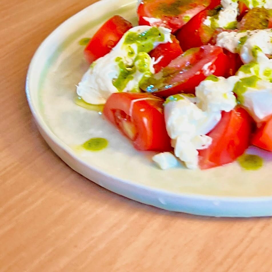 토마토부라타샐러드 2