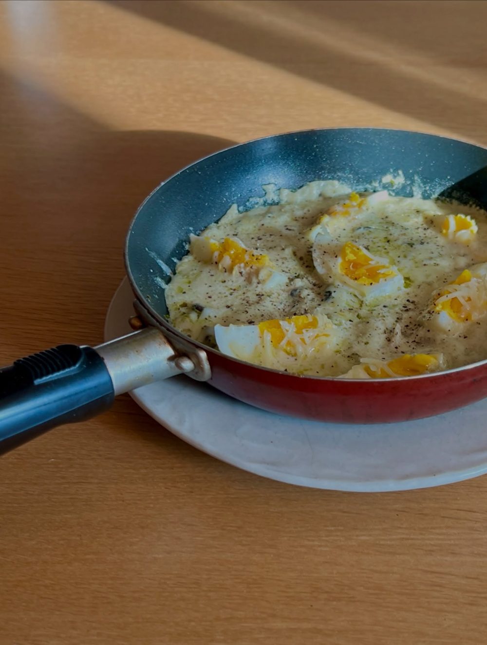 페스토 버섯 에그 멜트