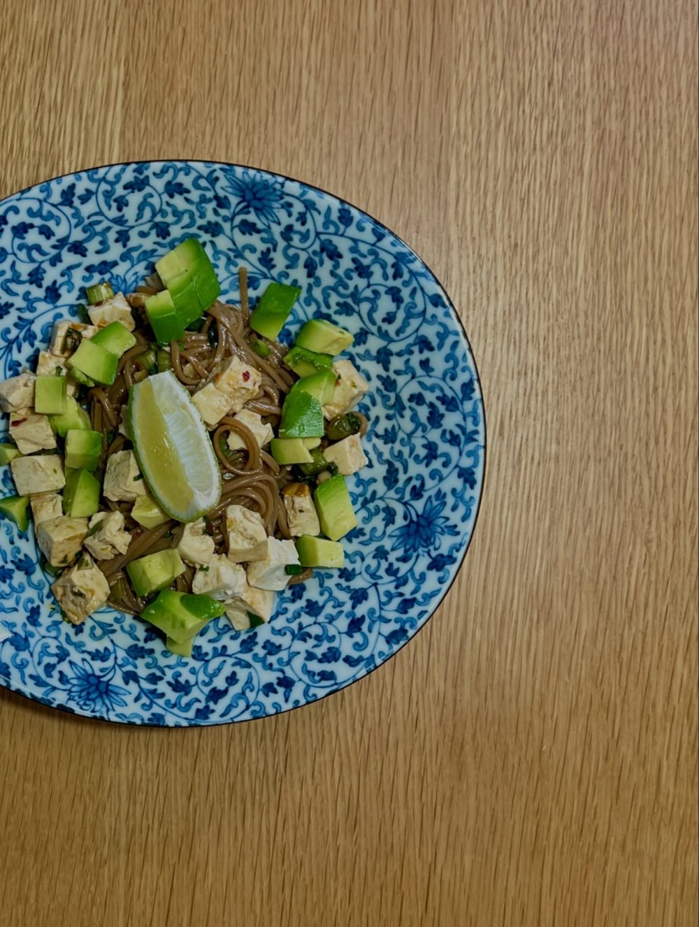두부와 아보카도를 넣은 메밀소면 샐러드 Tofu Avocado Buckwheat Noodles Salad 3