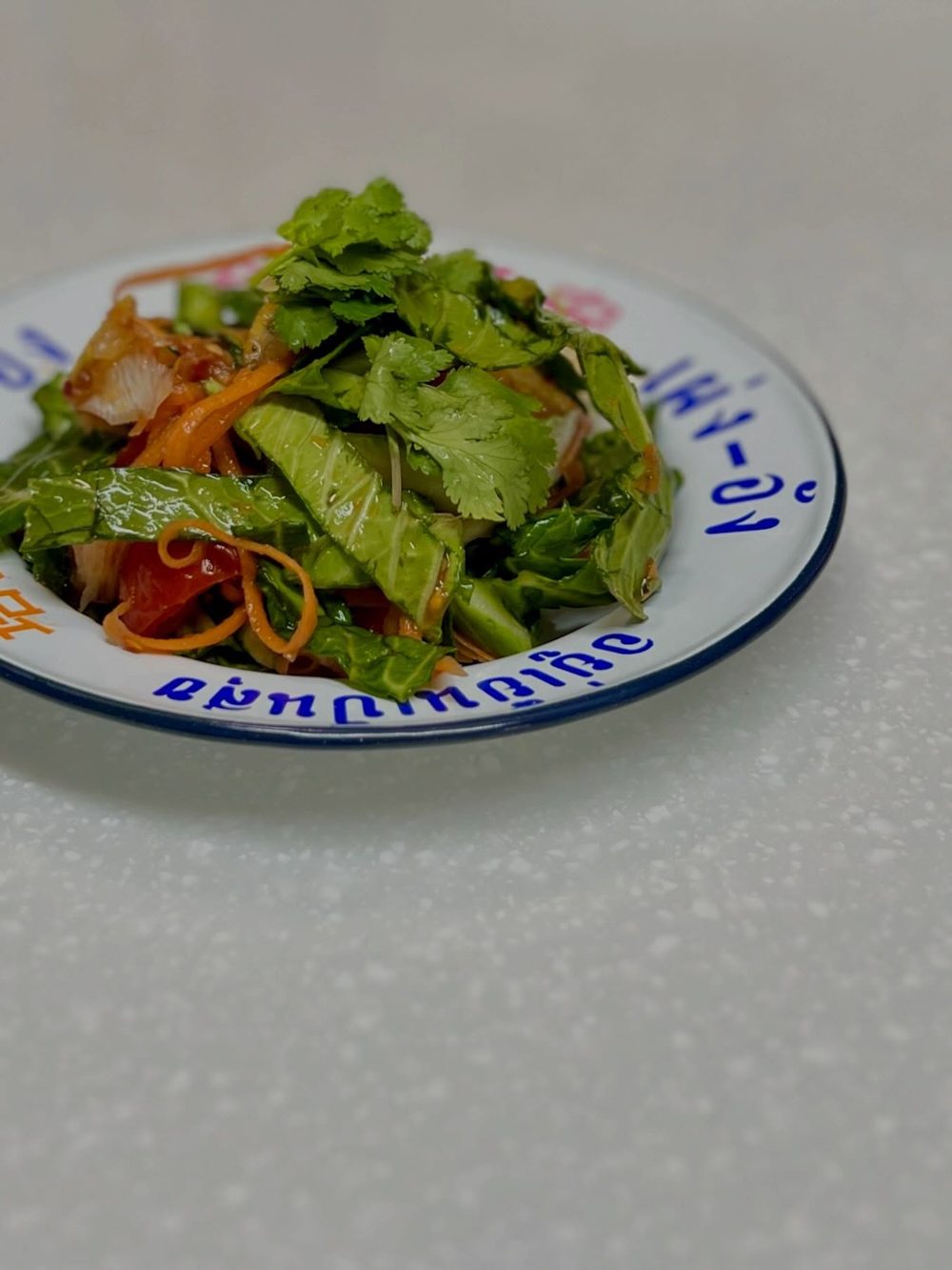 봄동 쏨땀 Spring Cabbage Som Tam