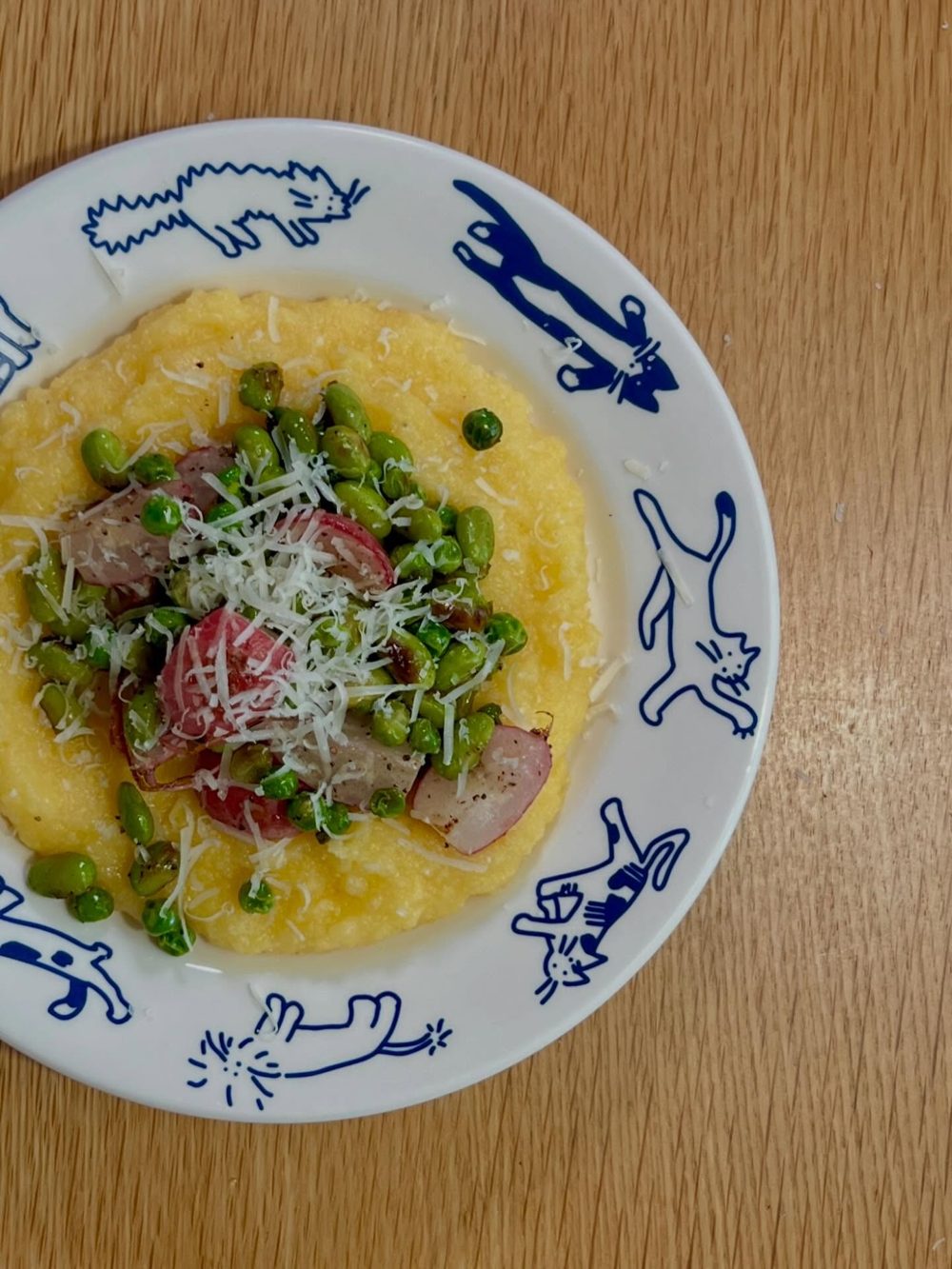 초록초록 콩과 분홍분홍 래디시를 곁들인 폴렌타 Creamy Polenta with Buttered Sprin 2