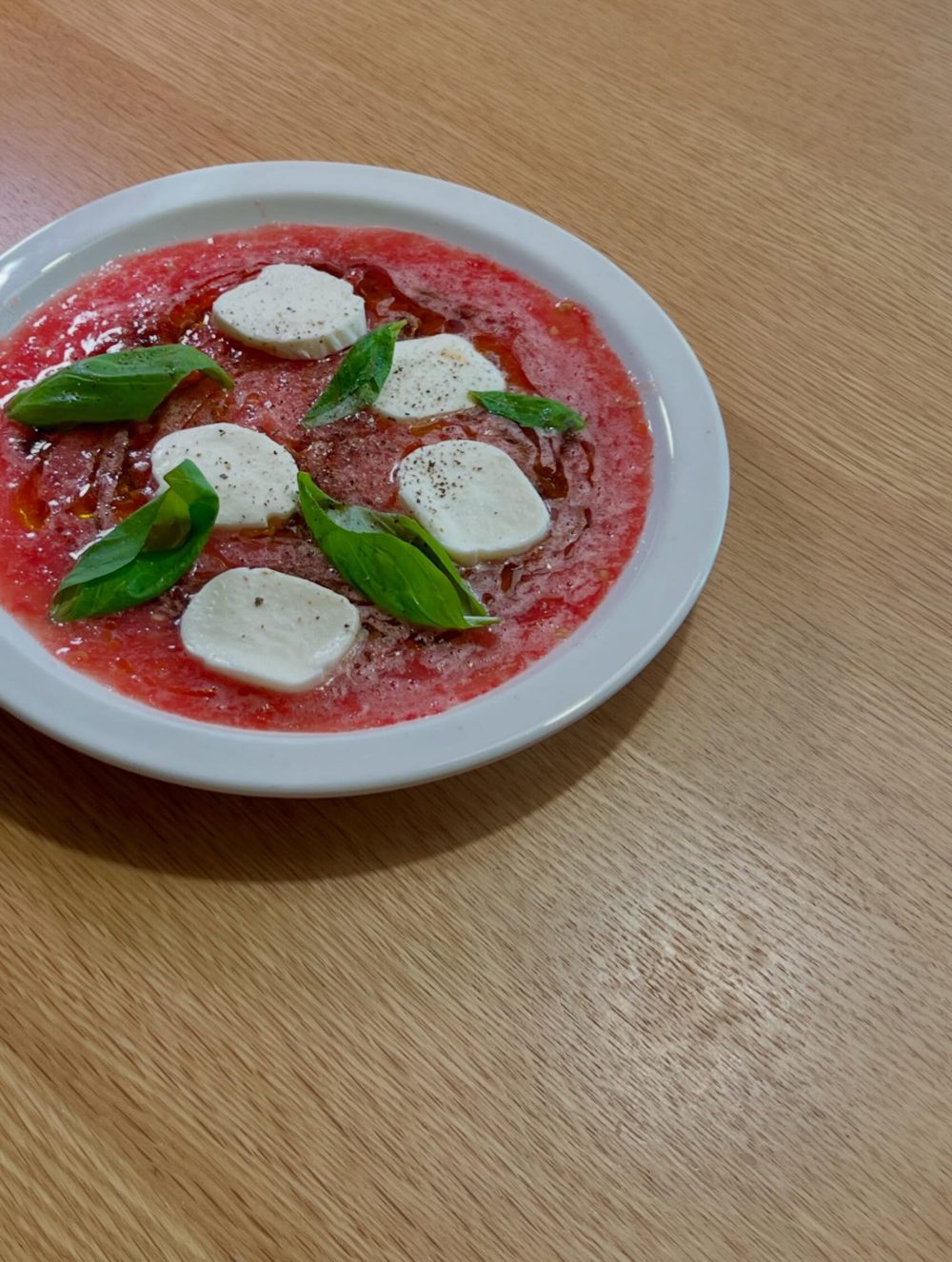 해체주의적 카프레제 샐러드 Deconstructed Caprese Salad