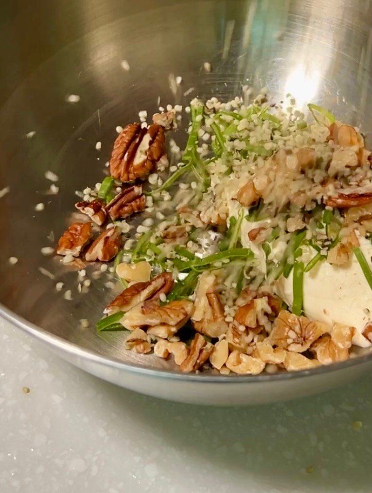 너티 크림치즈 사워도우 토스트 Nutty Cream cheese Sourdough Toast 4