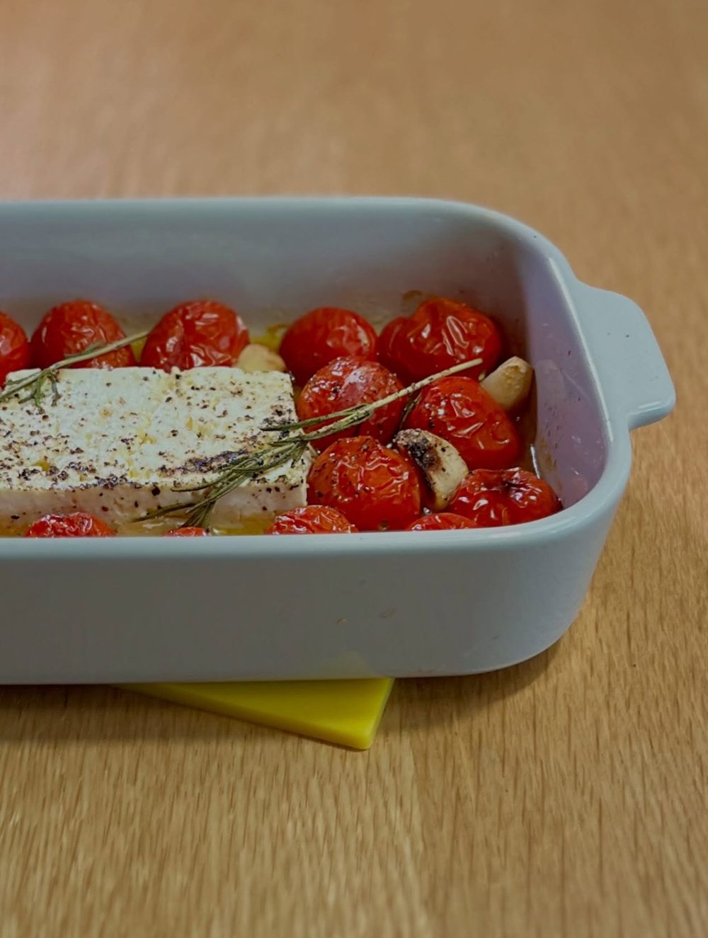 치즈 토마토 딥에 찍어먹는 사워도우 토스트 Cheese and Tomato Sourdough Toast