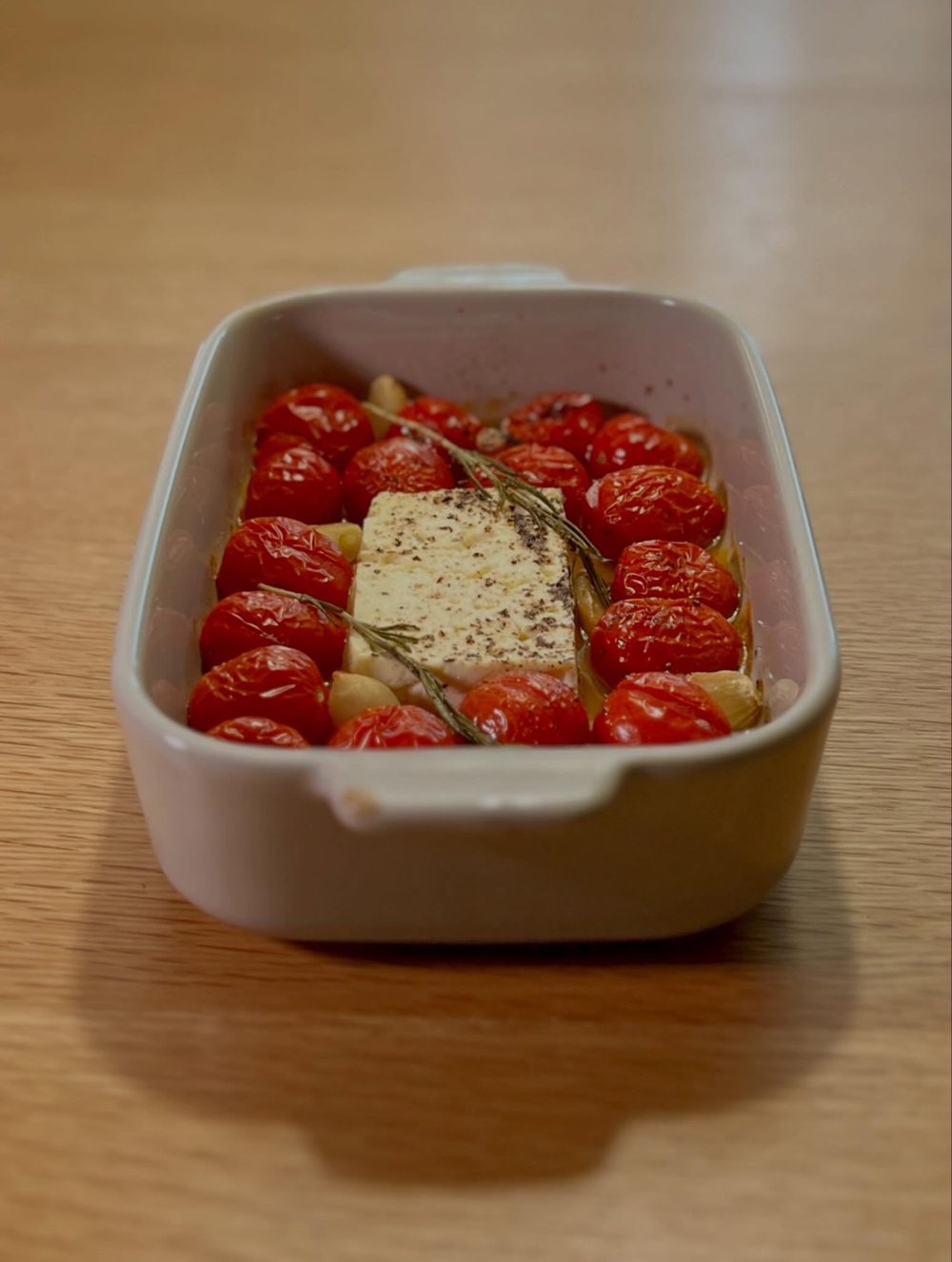 치즈 토마토 딥에 찍어먹는 사워도우 토스트 Cheese and Tomato Sourdough Toast 4