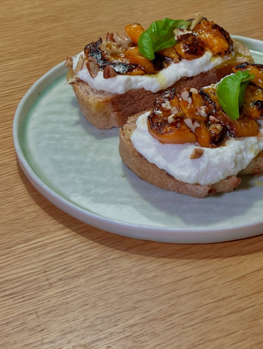 살구 리코타 깜빠뉴 Apricot Ricotta Campagne 4