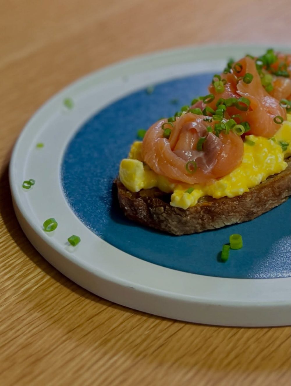 훈제연어 사워도우 토스트 Smoked Salmon Sourdough Toast 6