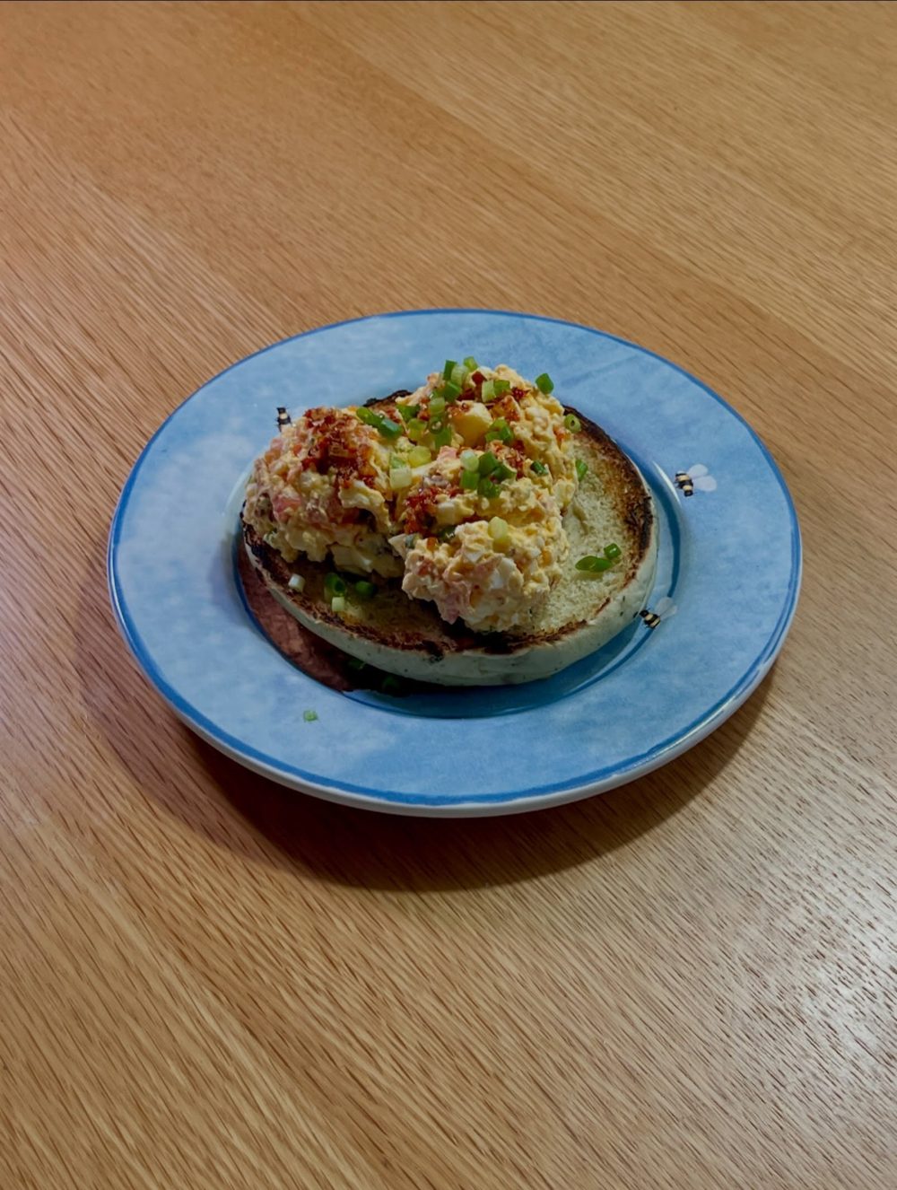 25:50:25 환상적인 탄단지 비율의 스매시드 에그 베이글 Smashed Egg Bagel