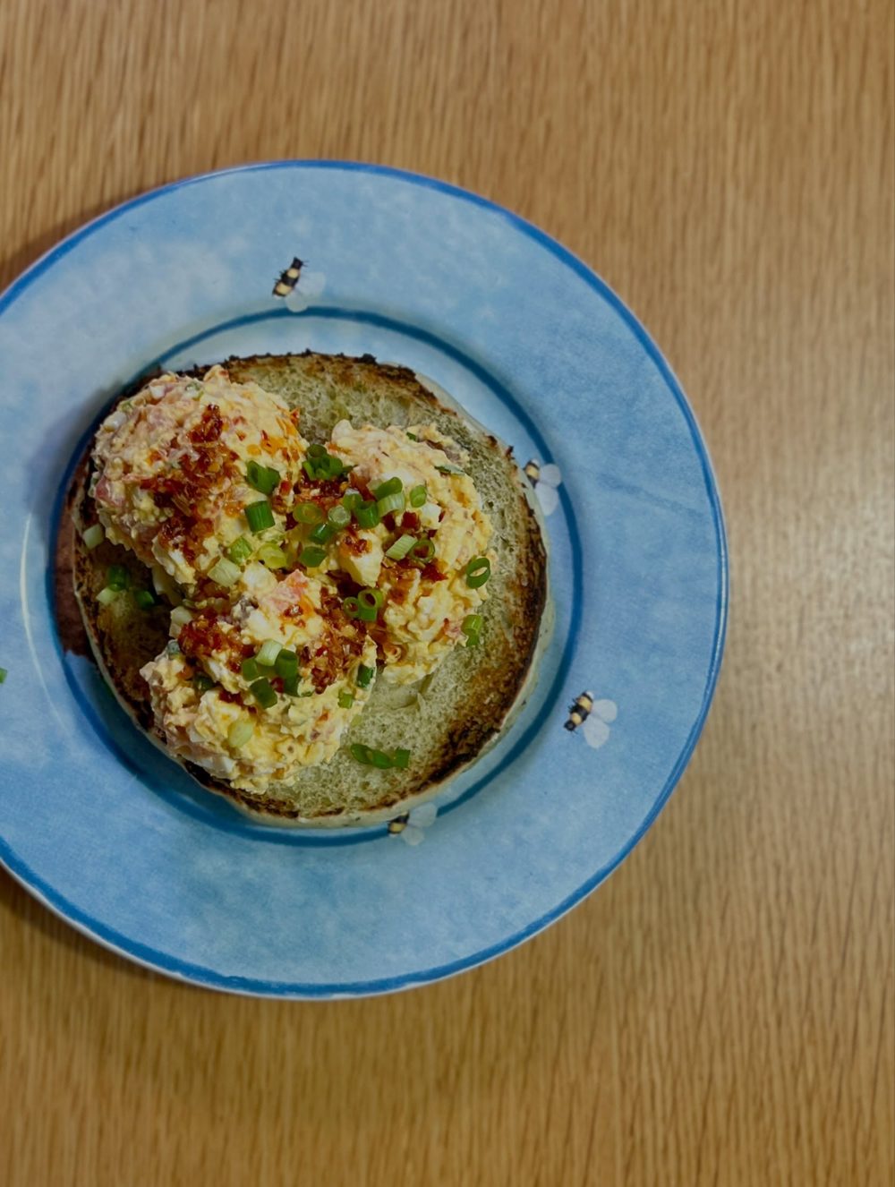 25:50:25 환상적인 탄단지 비율의 스매시드 에그 베이글 Smashed Egg Bagel 3