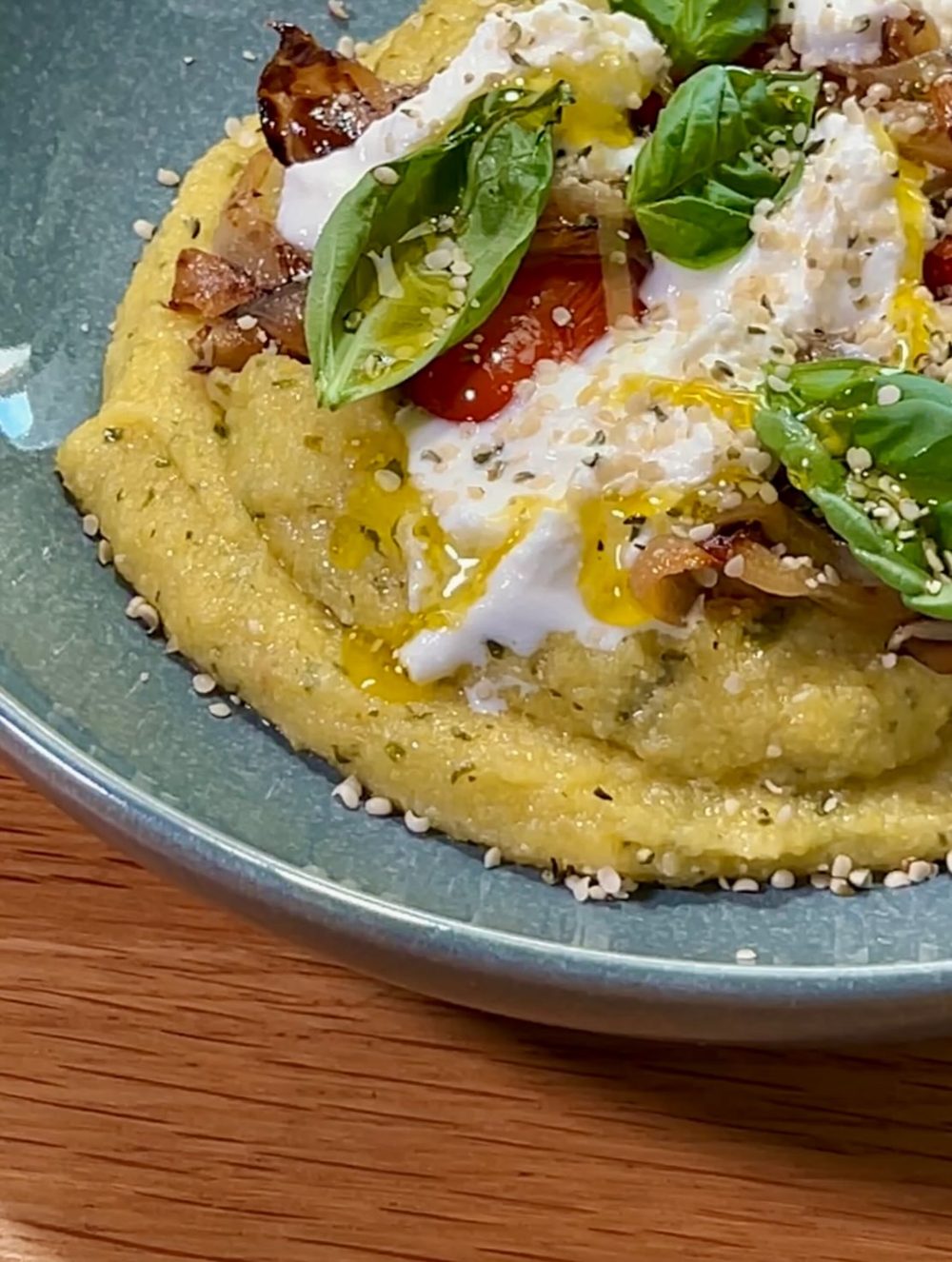 바질 폴렌타 Tomato Basil Ricotta Polenta 5