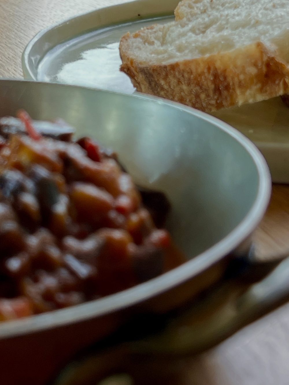 모로코 스타일 토마토가지 딥 + 사워도우 4
