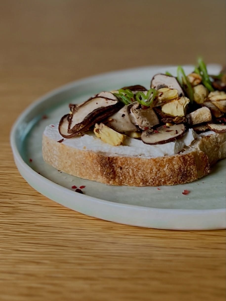 Chestnut Button Mushroom Truffle Toast 3