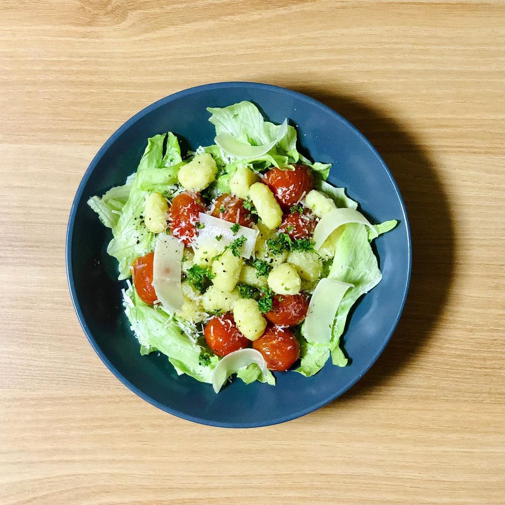 채소뇨끼샐러드 뇨끼 토마토