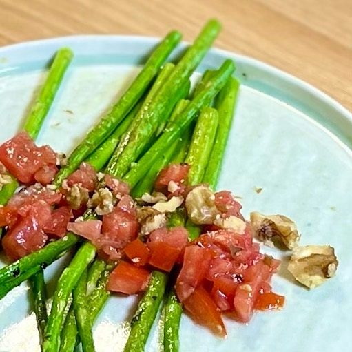 수퍼마리오브라더스 아스파라거스샐러드 토마토 4