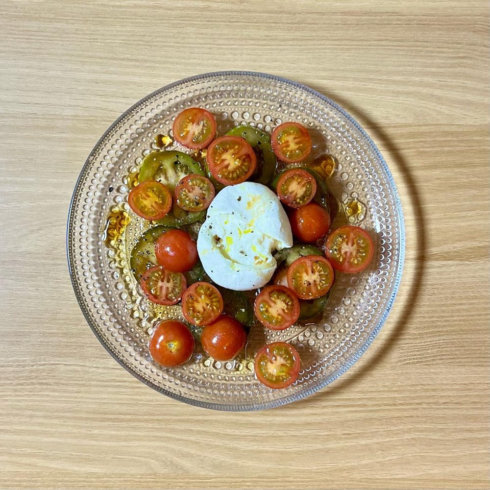 토마토샐러드 모닝루틴 토마토