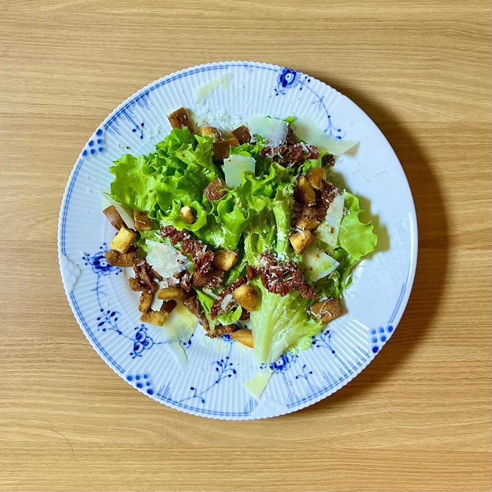 크루통 시저샐러드 다크로스팅