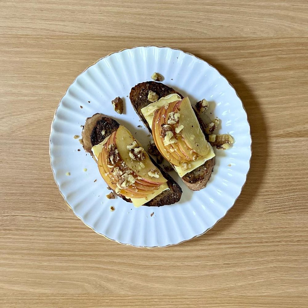사과브리치즈토스트 토스트