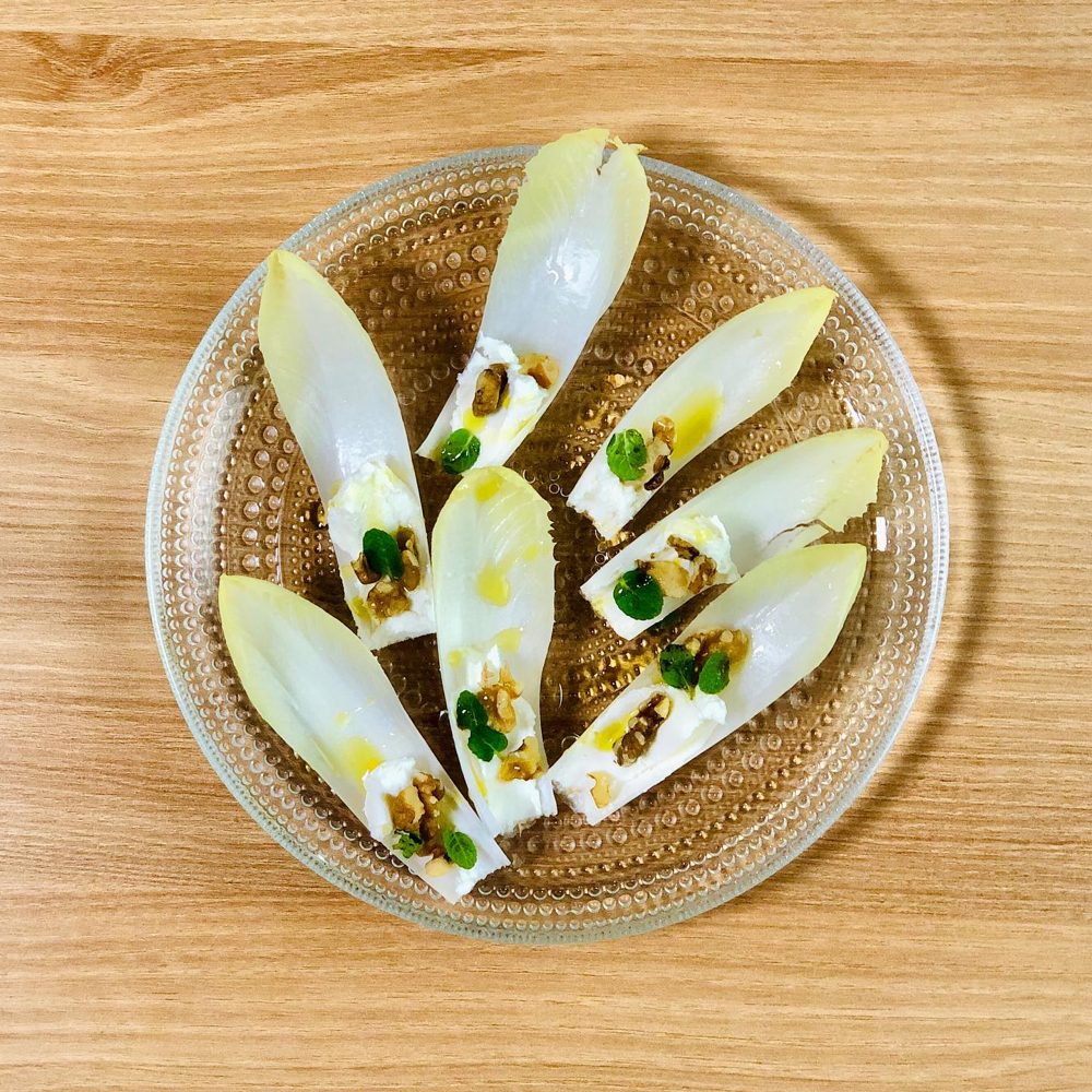 엔다이브 리코타치즈 호두